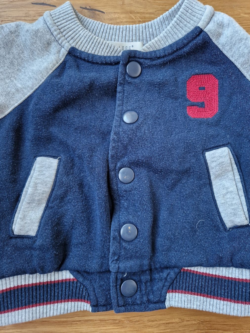 H&M Vestes & Manteaux: Baby Baseball Jacke Grösse 68 – D'occasion à Eschenbach SG par SanFranciscoCalifornia 1