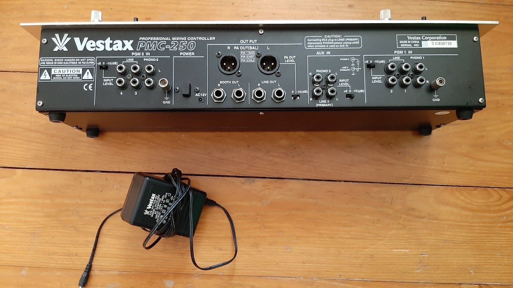 Vestax Console di mixaggio: Vestax PMC 250 Mixer – Usato da Gelterkinden venduto da Shironin 2
