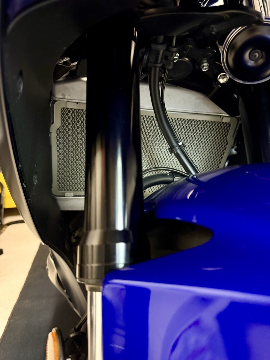 Yamaha Strada: 35kw Yamaha r7 / Icon Blue / 2000km – Usato da Laupen ZH venduto da Corvinetto 4