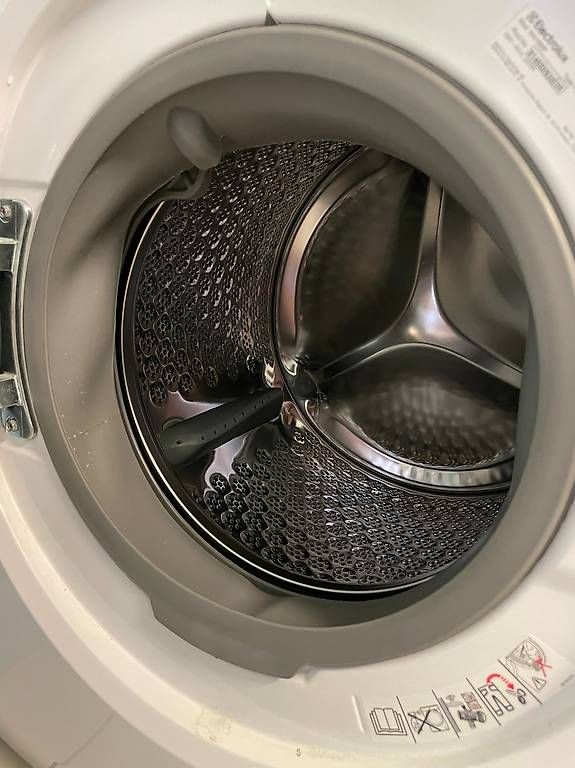 Electrolux Lavatrici: Machine à laver Electrolux SUPERLUXE WA1695F – Usato da Lausanne venduto da ale_q6bv 2
