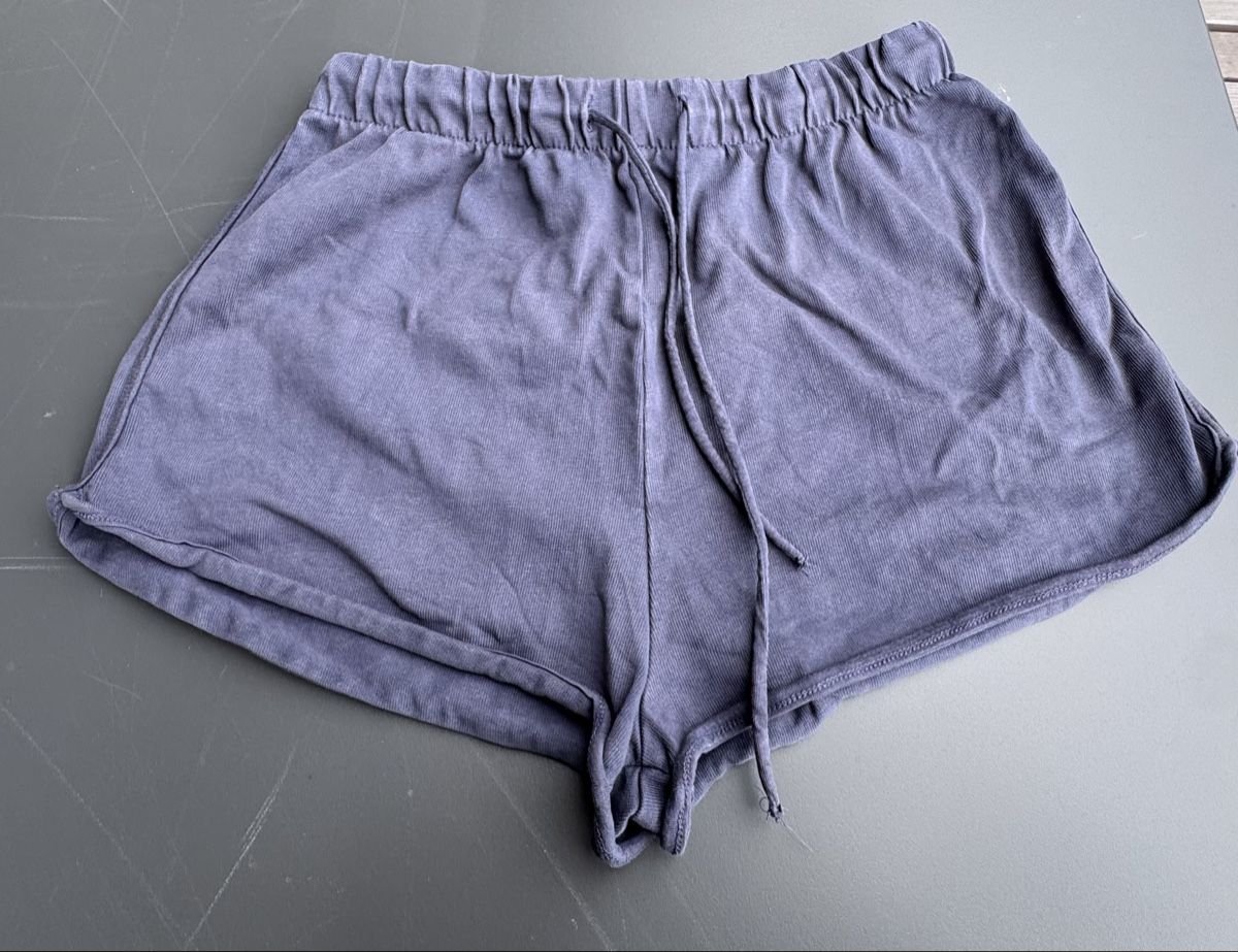 Zara Pantaloni: Kurze Hose von Zara – Usato da Rudolfstetten venduto da krach