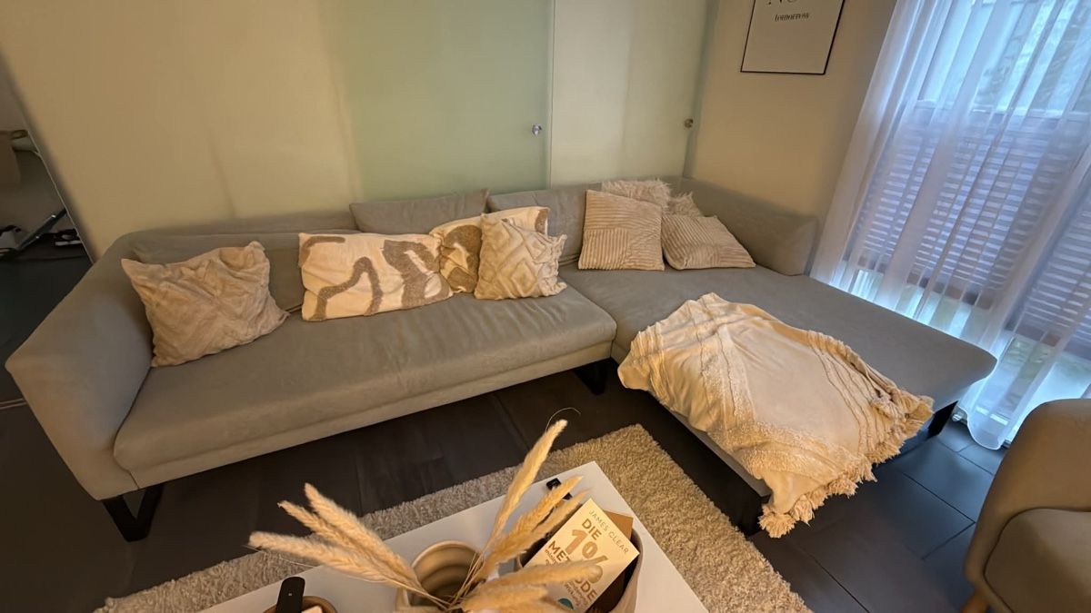 Divani: Ecksofa grau, , top Zustand! – Usato da Zumikon venduto da chm_dq9c