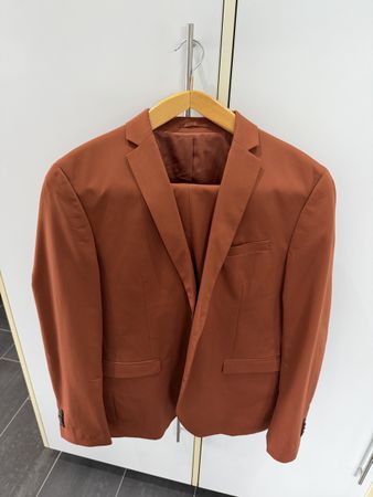 Herrenanzug Slim Fit, rostbraun, Grösse 54, Top Zustand!