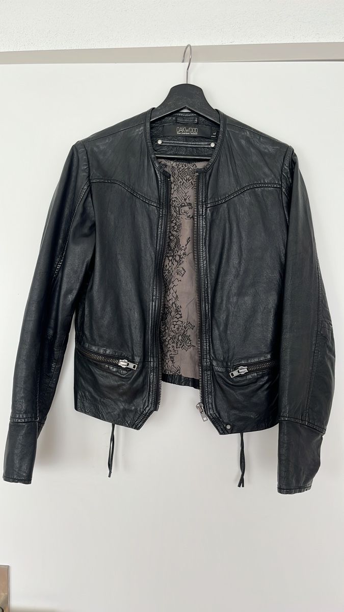 Giacche: Schwarze Lederjacke im Biker-Stil – Usato da Emmenbrücke venduto da zak_5wtm