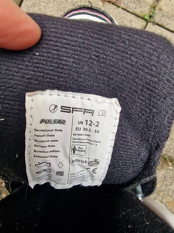 Pattini in linea & Pattini a rotelle: Rollschuhe Grösse 30 bis 34 – Usato da Wikon venduto da Taf-13 1