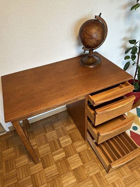 Scrivanie: Bureau ancien  – Usato da Pully venduto da NicPanuta