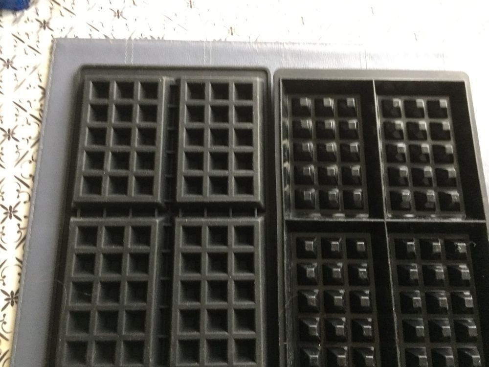 Betty Bossi Teglie da forno: Waffelspassformen Betty Bossi – Usato da Winterthur venduto da delfin1314 1