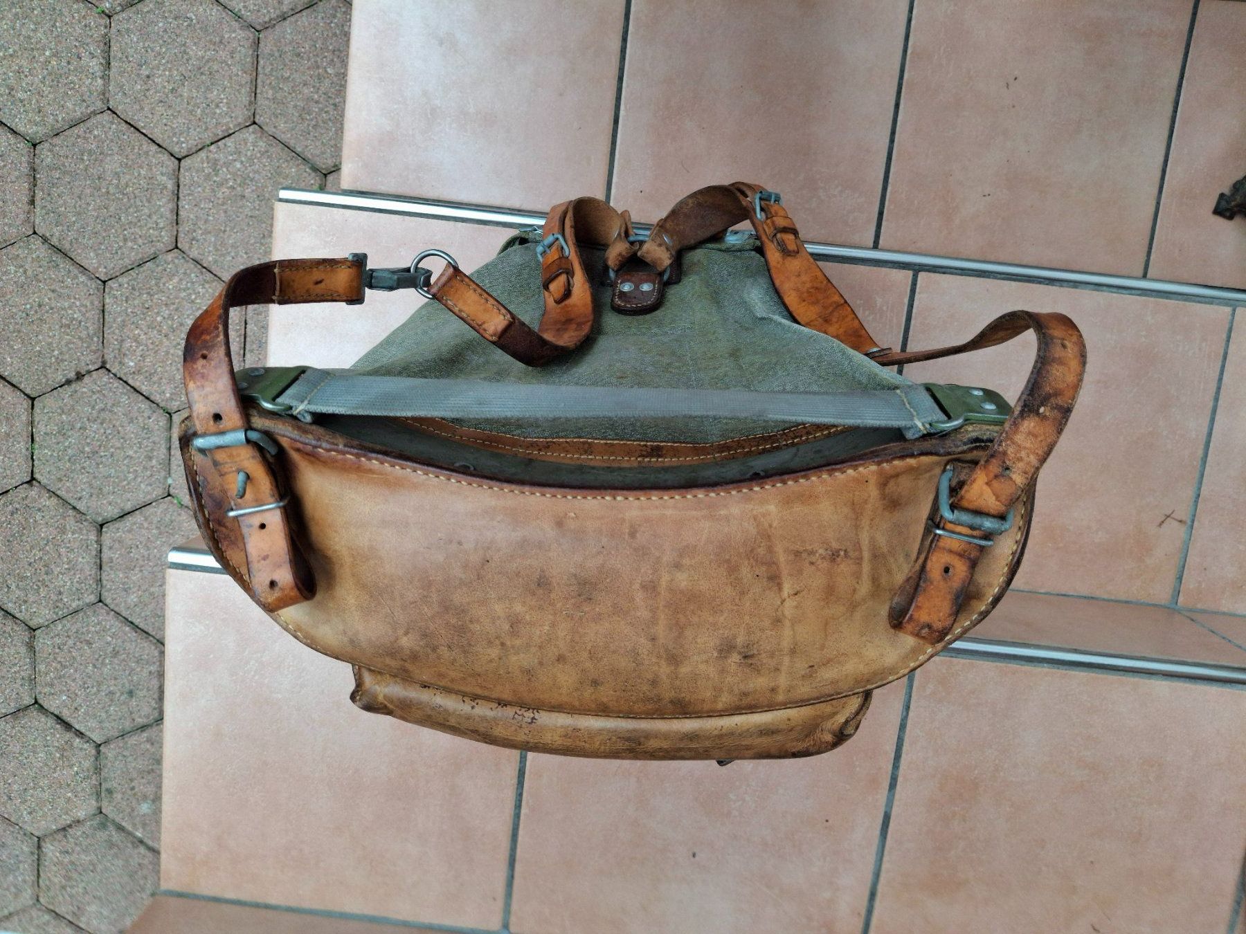 Schweizer Armee Rucksäcke: Schweizer Militär Rucksack 1963 – Gebraucht aus Buochs von jom_6cbl 4