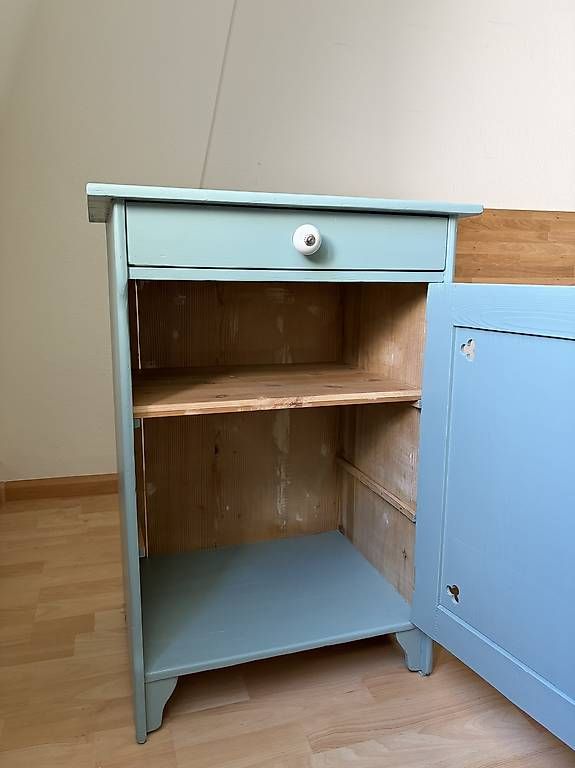 Comodini: Vintage Nachttisch – Usato da Oberwil BL venduto da Fialova 3