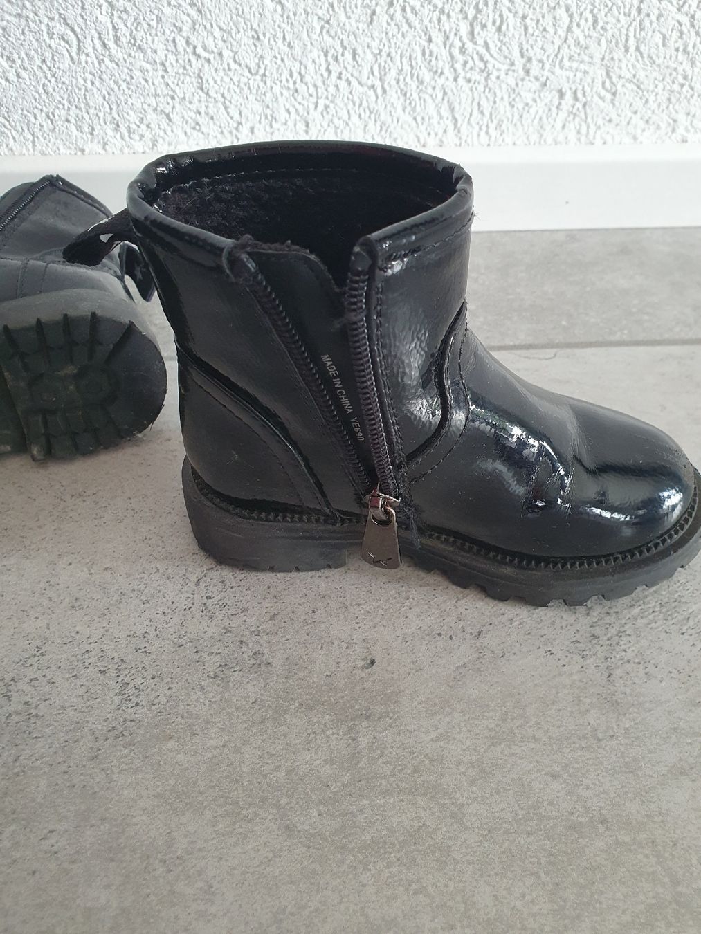 Scarpe per ragazze: Bottines KIABI taille 24 – Usato da Le Noirmont venduto da Guiguiguette 3