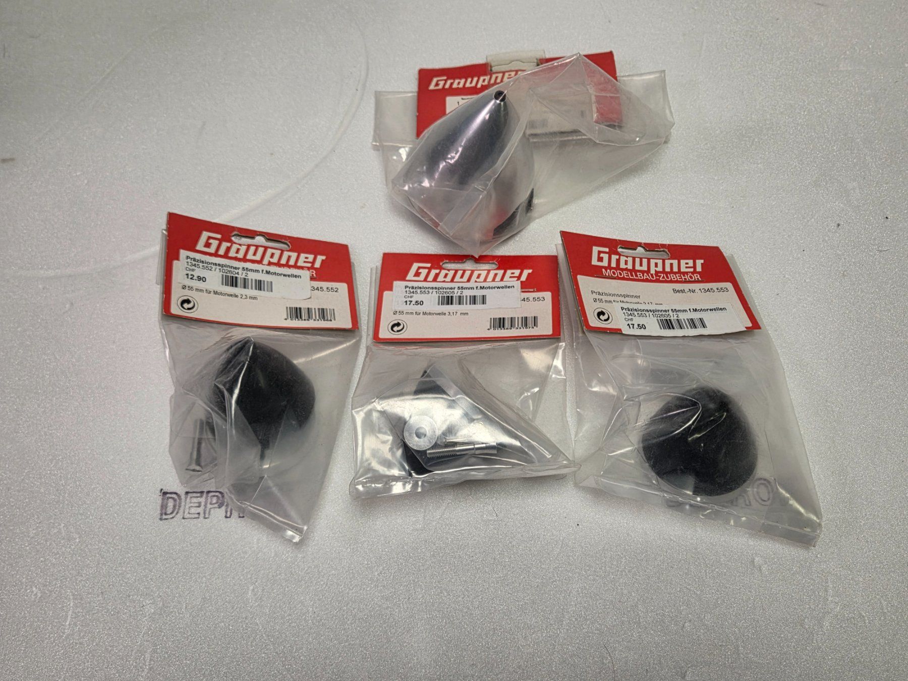 Graupner Modellismo RC: Graupner Präzisionsspinner Set - div. Durchmesser 55-75mm – Nuovo e nell'imballaggio originale da Hittnau venduto da Sika86