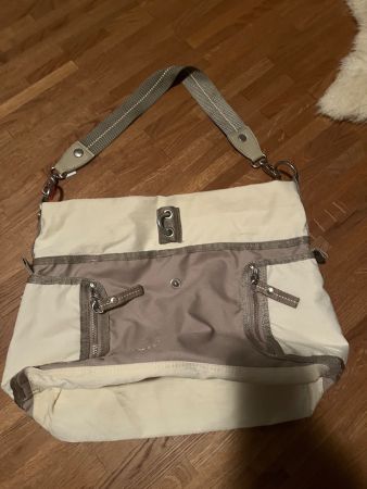 George Gina &Lucy Tasche Ho Beau