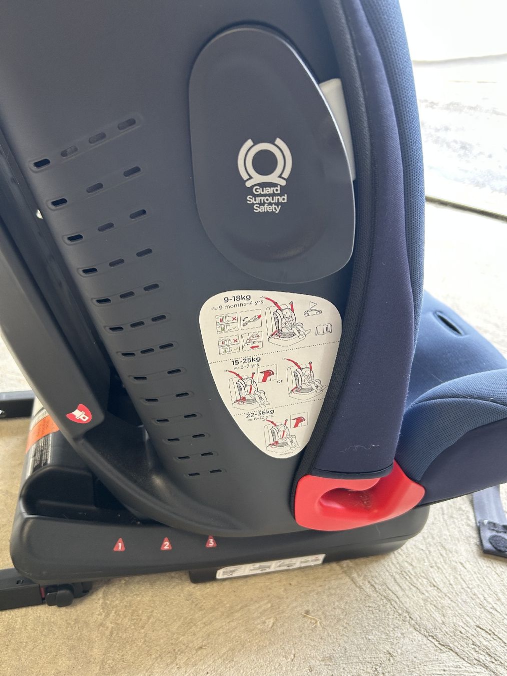 Joie Seggiolini per auto: Kindersitz Joié – Usato da Seuzach venduto da Commodore64 1