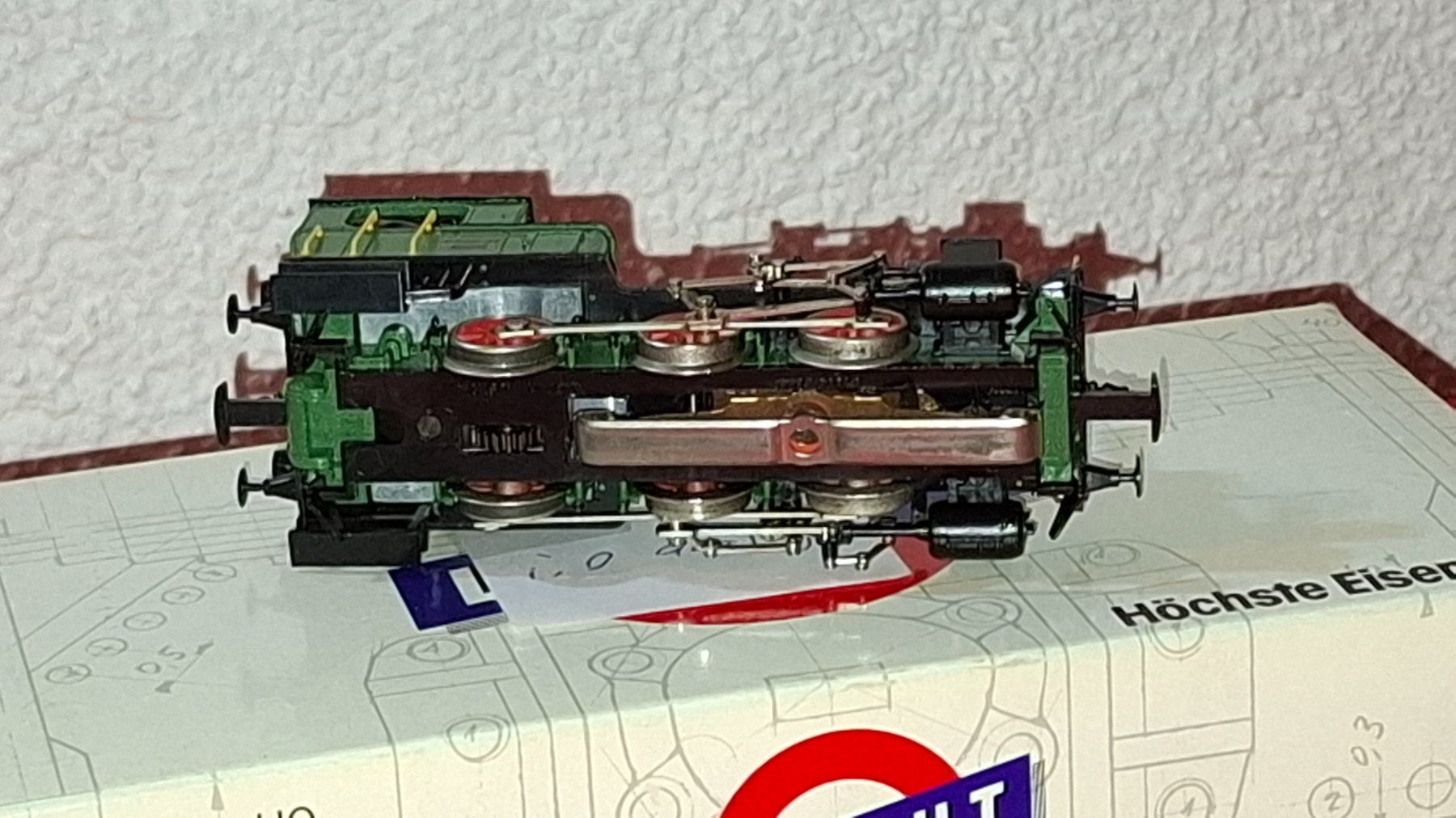 Liliput Modellini di ferrovie: Liliput: Tigerli von Feldschlösschen, AC, analog – Usato da Märwil venduto da Siebenzipfel 2