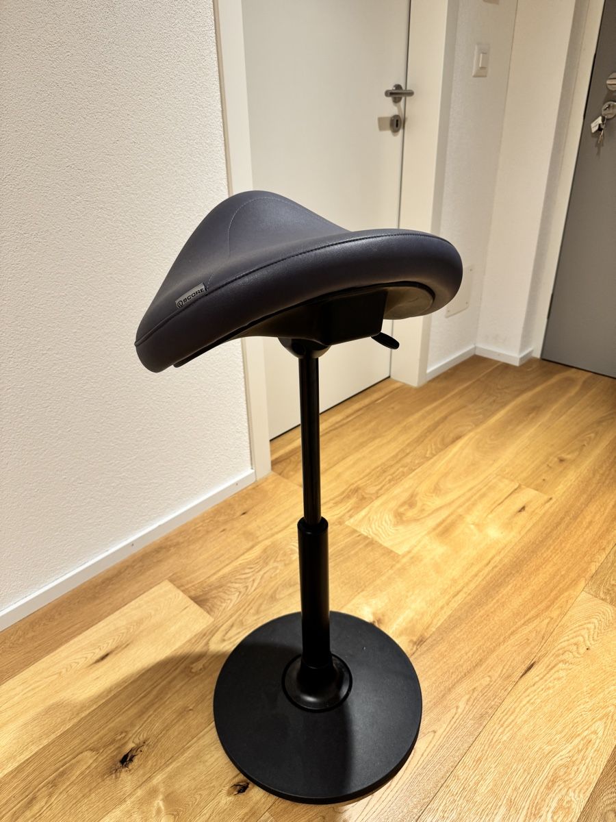 Tabourets: Sattelhocker, (Hocker, Stuhl) – D'occasion à Sursee par Tortellini66