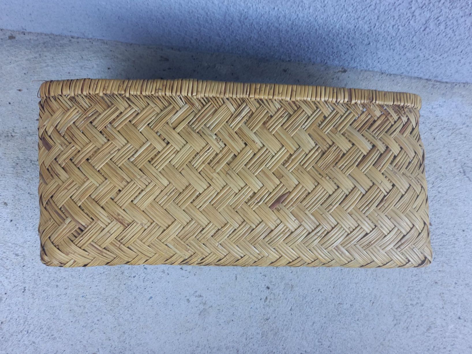 Altro per la casa: Panier ancien en osier pour rangement – Usato da Rossens FR venduto da Souris1 4