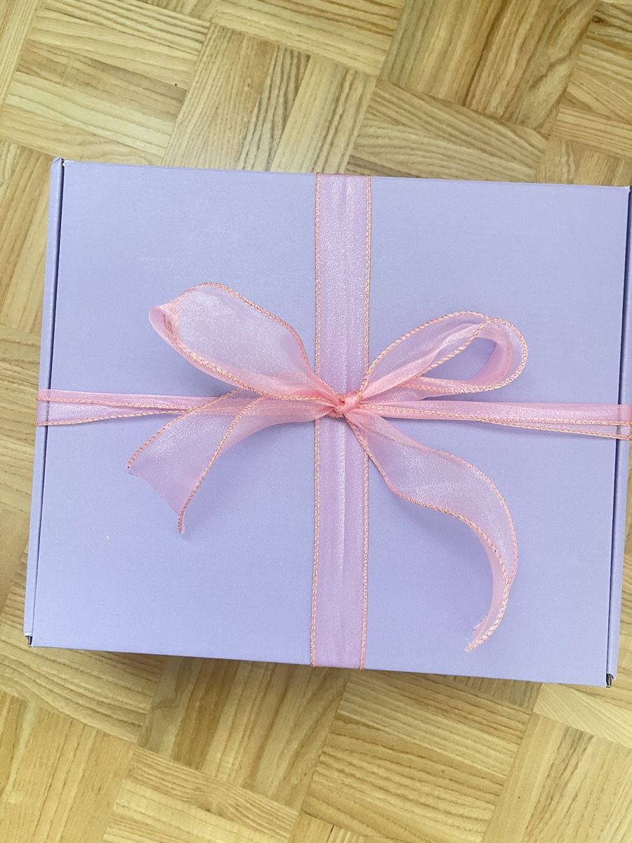 Sanrio Spielzeuge: Hello Kitty Geschenkbox – Neu (gemäss Beschreibung) aus Pratteln von Gabriella18 3