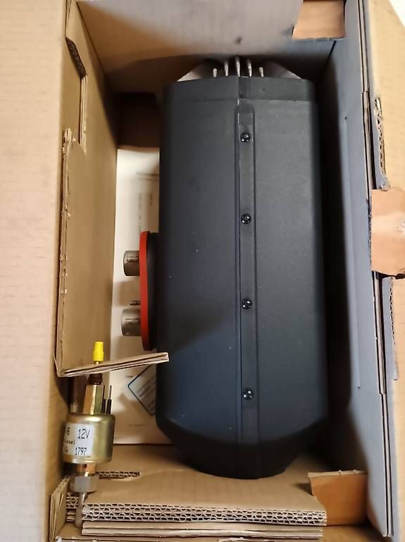 Radiatori: VW T4 Standheizung 12V neu – Nuovo e nell'imballaggio originale da Bözen venduto da joy_r628 1
