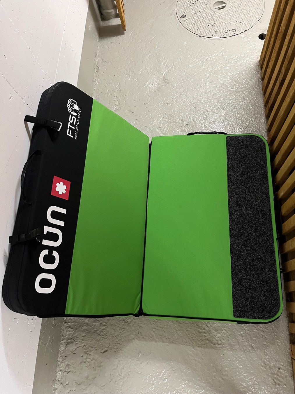 Bodenmatten: Crashpad Ocun Mountain Bug green neuwertig – Neu (gemäss Beschreibung) aus Wabern von laa_2l9l