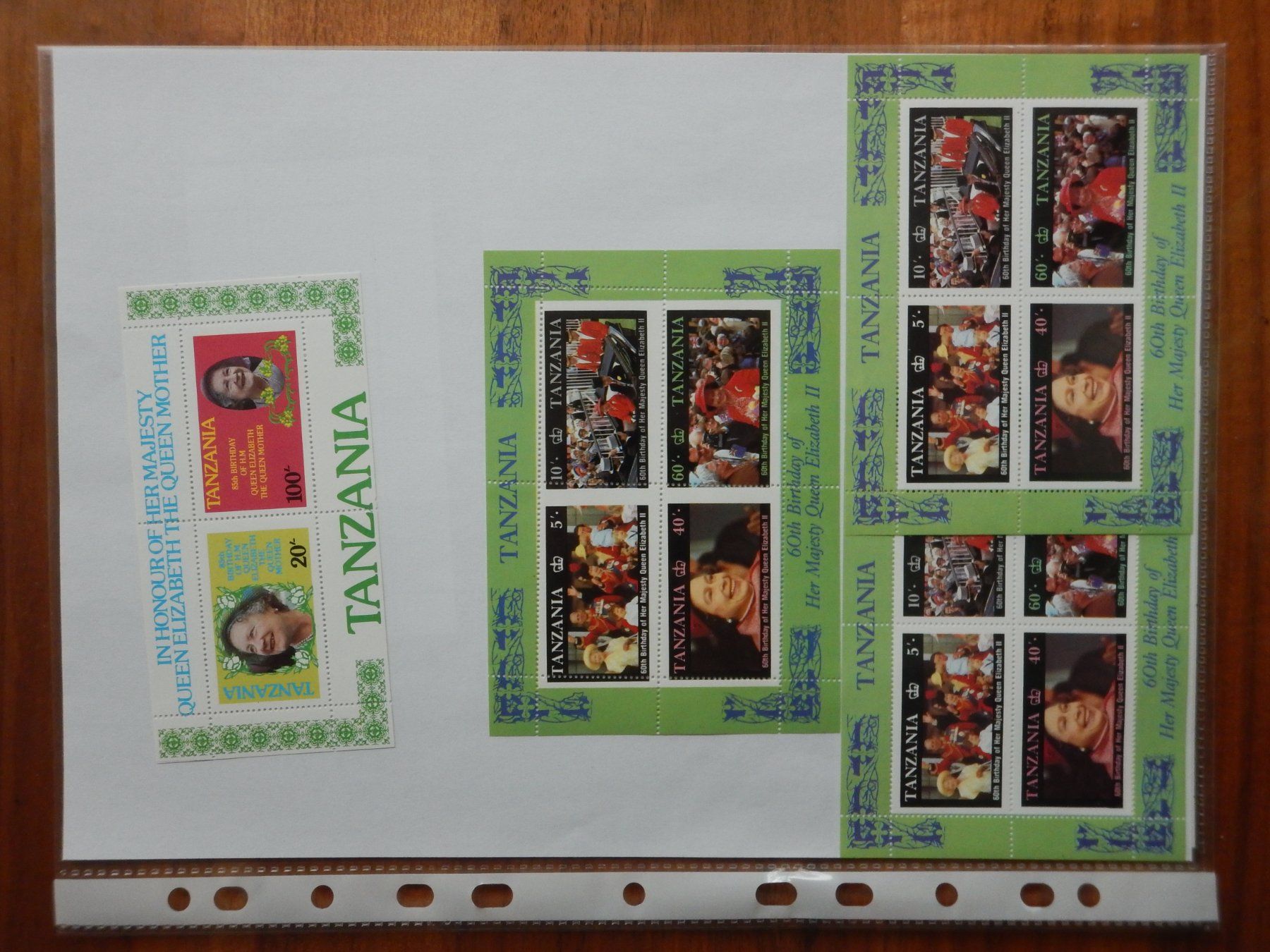Tous les timbres: Tansania 31 Blöcke ** – D'occasion à Zürich par Muehlekauf 4