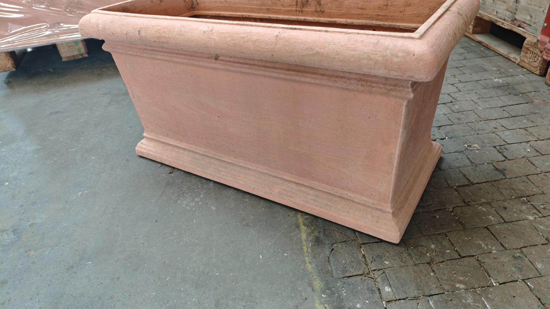Pots de fleurs: Blumentopf 200 lt. – D'occasion à Luzern par pilatusshop 1