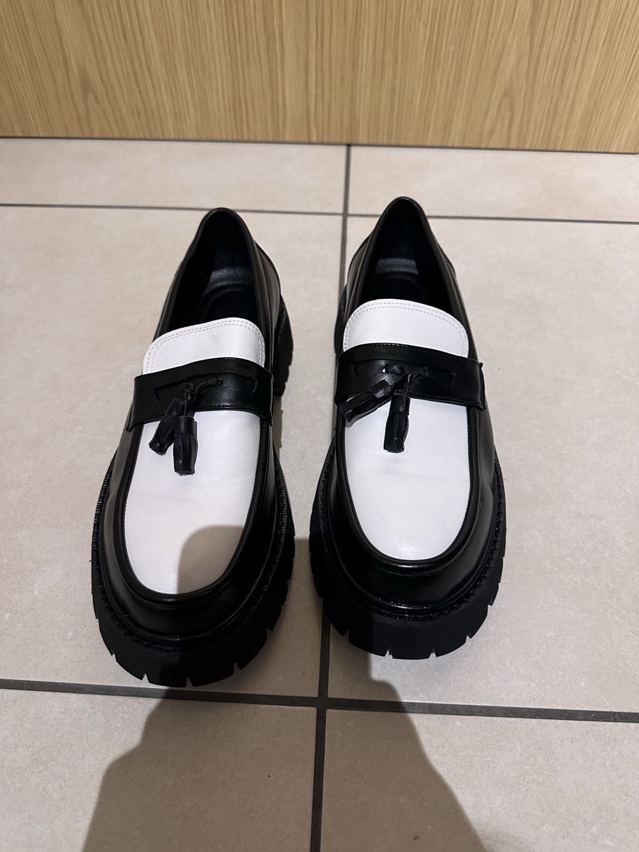 Scarpe da uomo: Schwarze & Weisse  Loafer Grösse 42 – Nuovo (secondo la descrizione) da Pratteln venduto da niisam