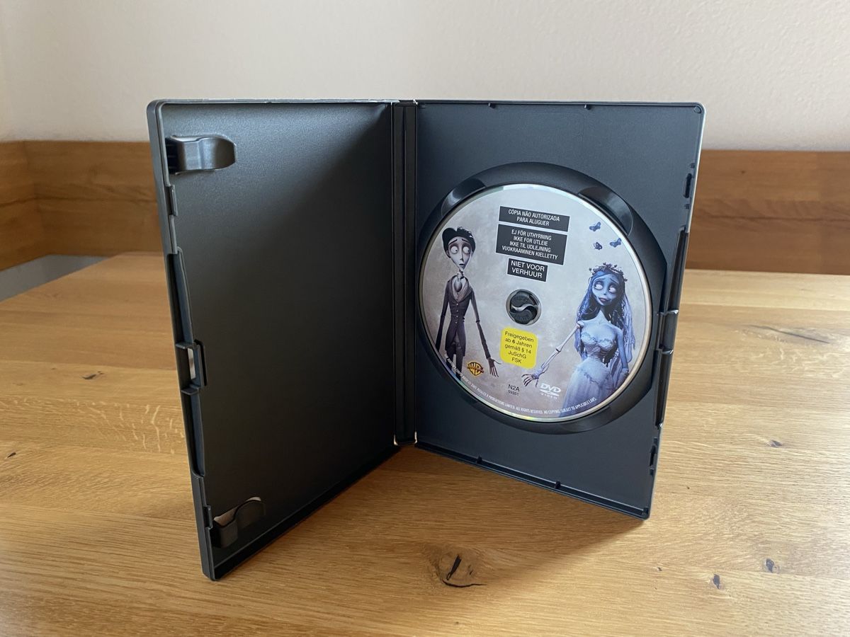 Tous les DVDs: Corpse Bride / DVD / von Tim Burton – D'occasion à Herzogenbuchsee par Christen3 2