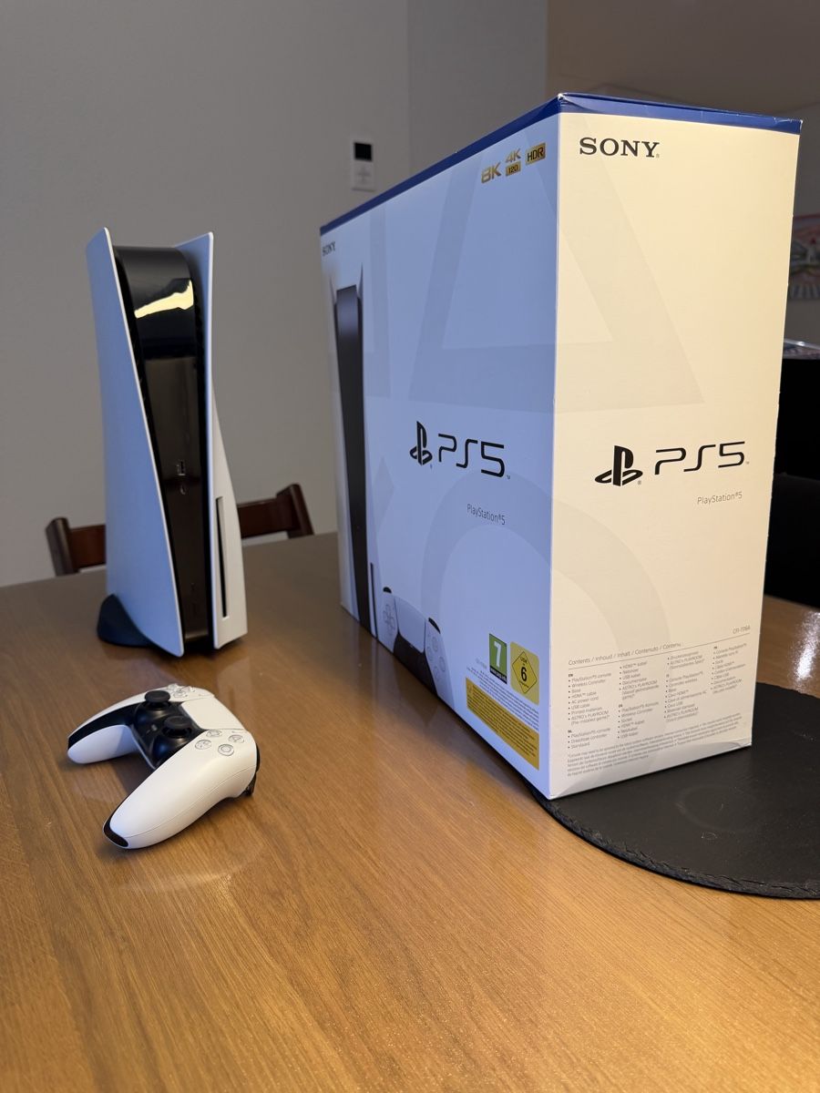 Sony Console: Sony PlayStation 5 Disc Edition mit Controller und OVP – Usato da Burgdorf venduto da DieVespa125 4