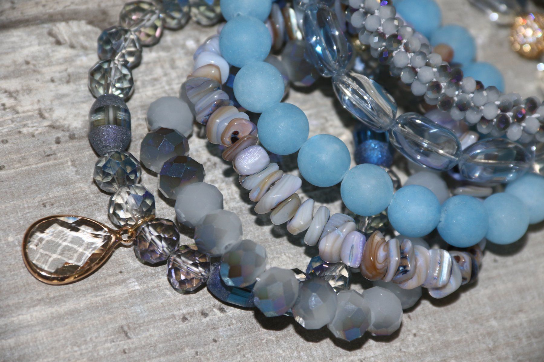 Bracciali & Braccialetti: Mega schönes Chic Armband Set 6tlg. NEU – Nuovo (secondo la descrizione) da Oberwil-Lieli venduto da Svetlana28 5