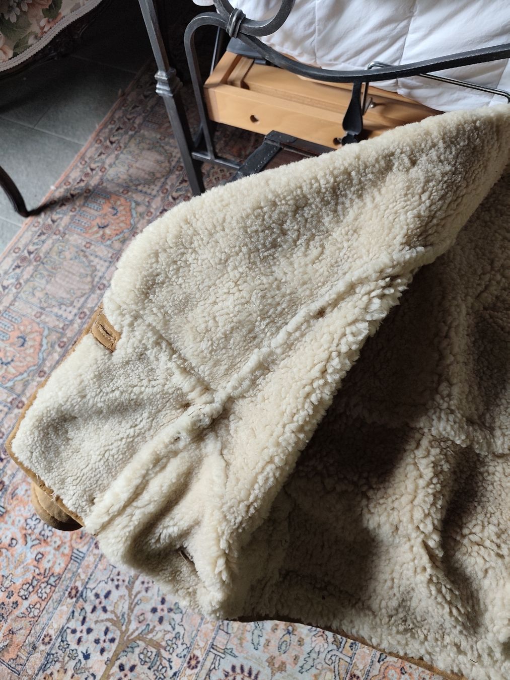 Mäntel: Montone Shearling – Gebraucht aus Grono von sab_f6hs 6
