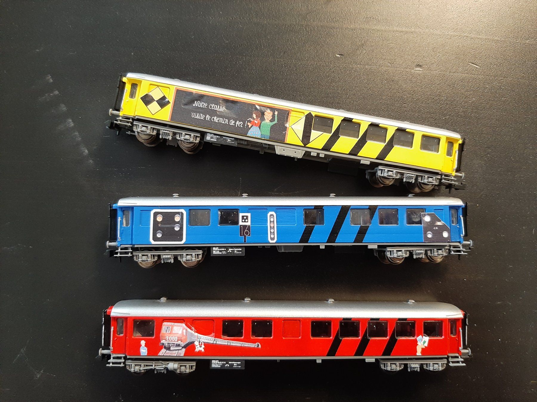 Modellini di ferrovie: Decals ''Train des écoles'' – Usato da Colombier NE venduto da Couscous12 1