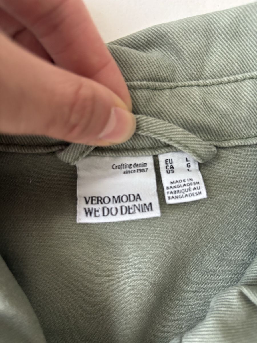 Robes: Jeanskleid – Neuf (Voir description) à Kirchberg BE par LiiLaaLuu_98 1
