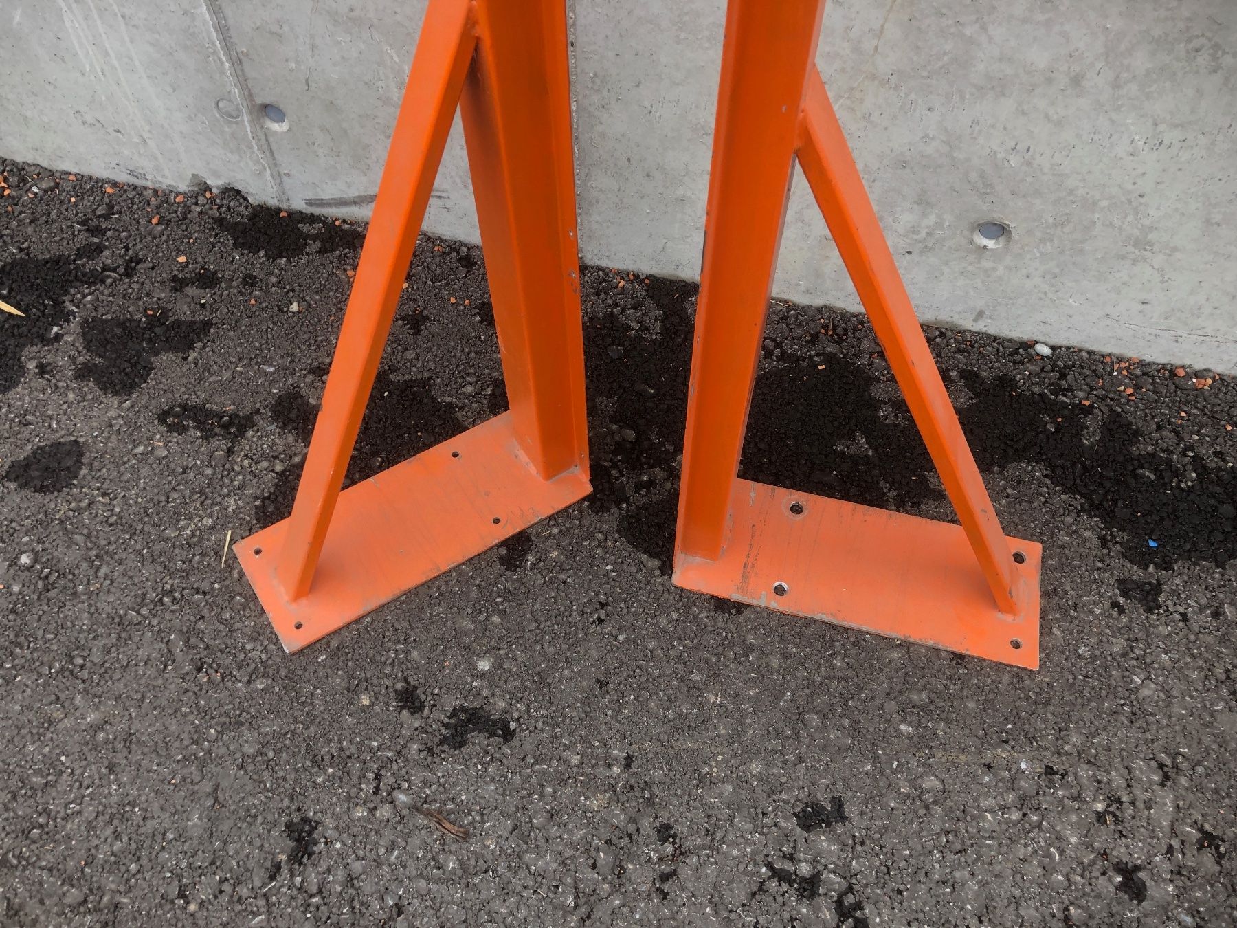 Scaffali: Extra grosse Winkel 150cm, Wandwinkel, Regalkonsole – Usato da Laufenburg venduto da Sirluger 1
