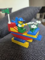 Lego veicolo volante con fiori con autista