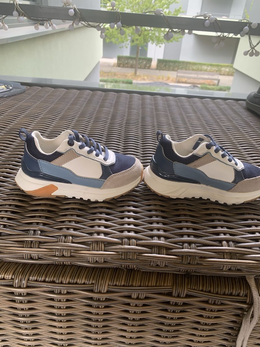 Scarpe per ragazzi: Kinderschuhe  – Usato da Pratteln venduto da ser_lnf5 1