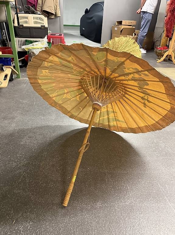 Tutte le decorazioni: 2 dekorative Schirme aus Thailand – Usato da Zürich venduto da anaseitz 4