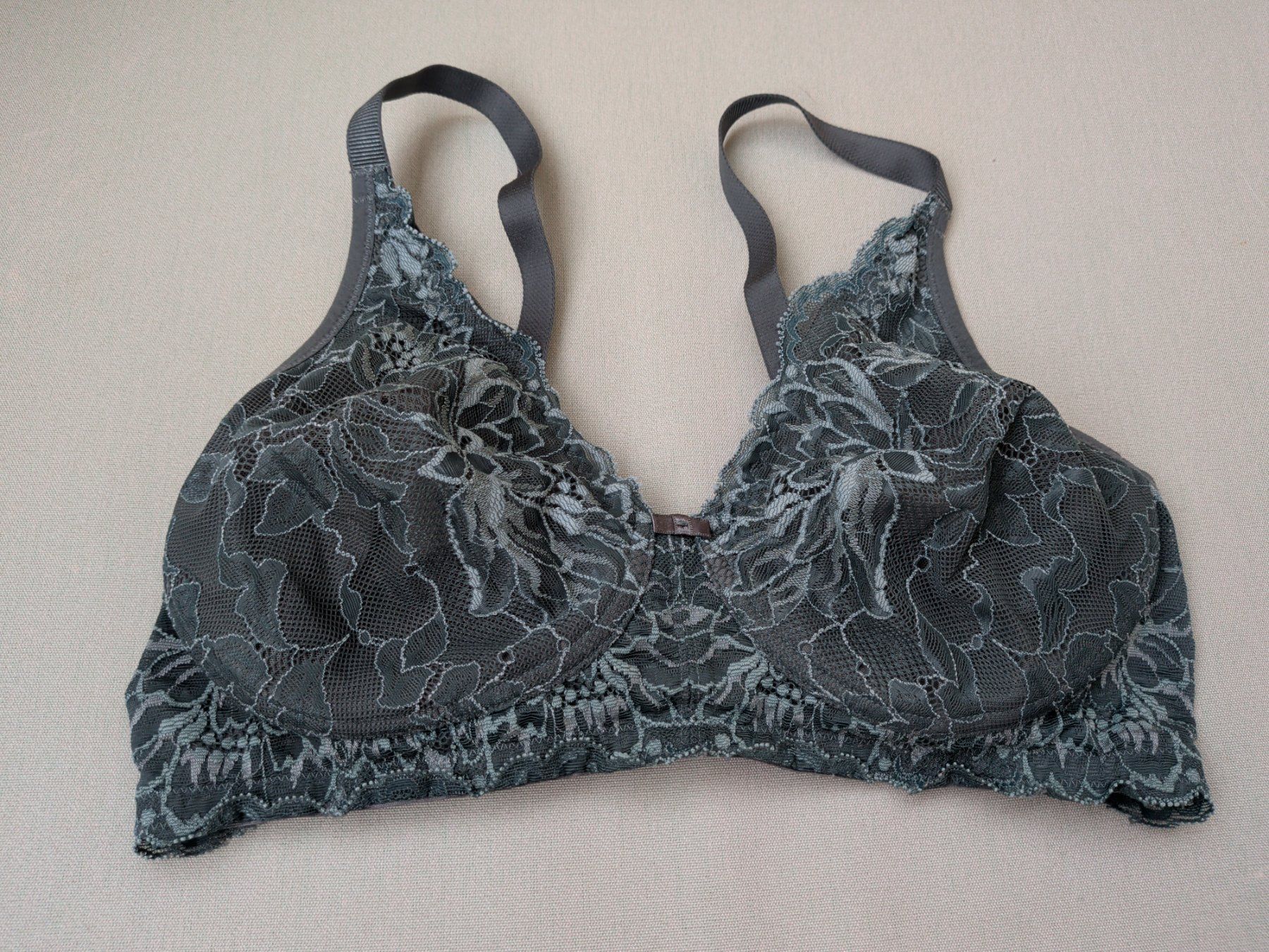 Triumph Altra biancheria intima: Triumph Amourette Charm B-H 80C – Usato da Münchenbuchsee venduto da Grundel74