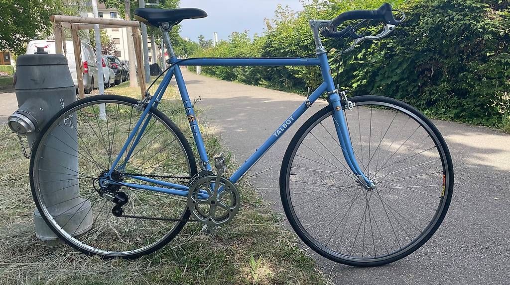 Biciclette: Vintage Rennvelo hellblau – Usato da Basel venduto da Probono