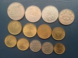 13 Münzen aus Portugal