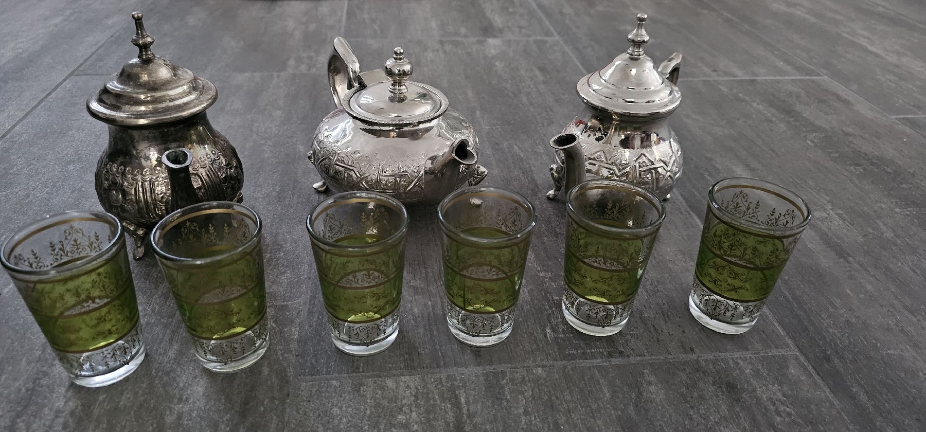 Teiere: Orientalische Teekannen mit Gläser – Usato da Fislisbach venduto da mic_7ddp 1
