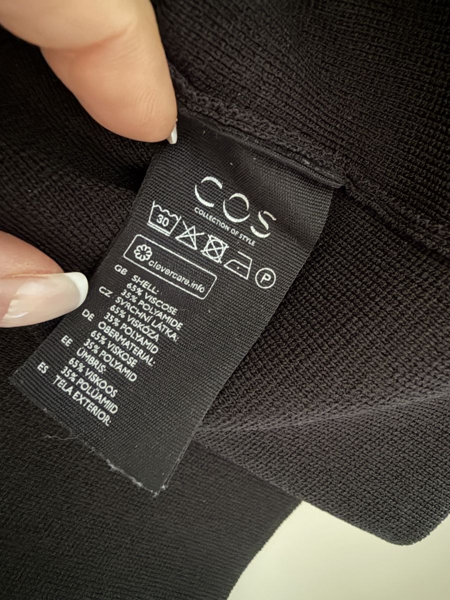 Cos Bolero: COS cropped Strickjacke, schwarz, Grösse M – Nuovo (secondo la descrizione) da Muttenz venduto da stoeberi01 2