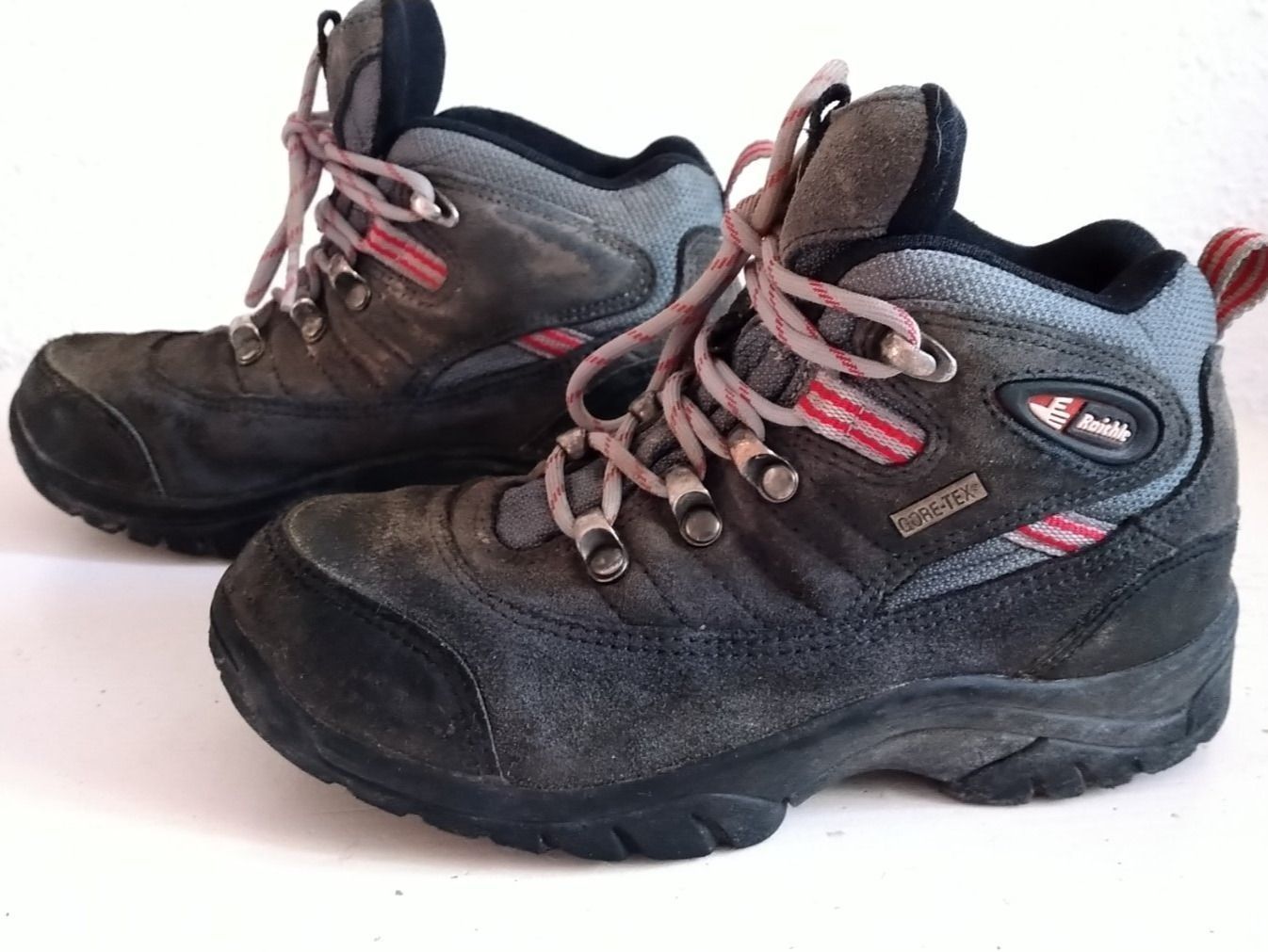 Raichle Scarpe per ragazzi: Wanderschuhe Raichle Größe 31 Kinder – Usato da Richterswil venduto da C011 1