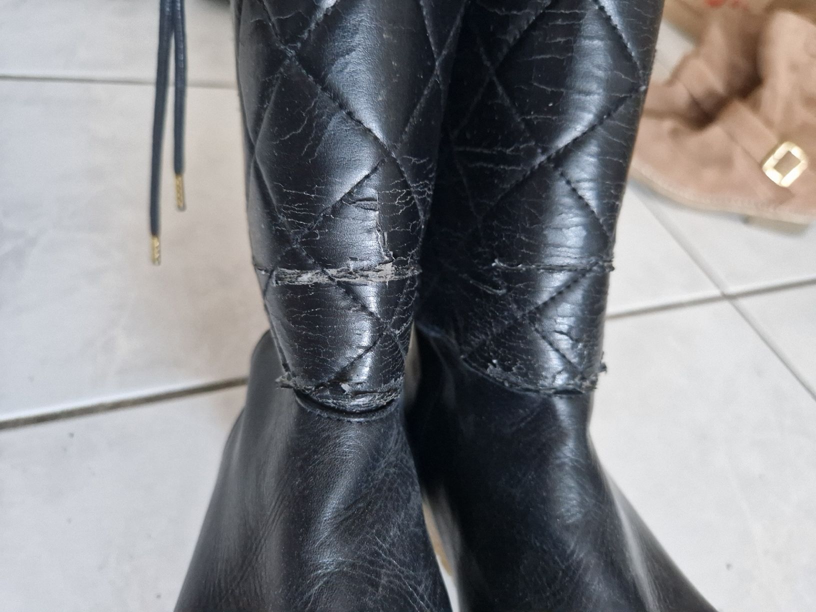 Scarpe da donna: Winterstiefel Grösse 40 – Usato da Aarburg venduto da augenschmaus8 3