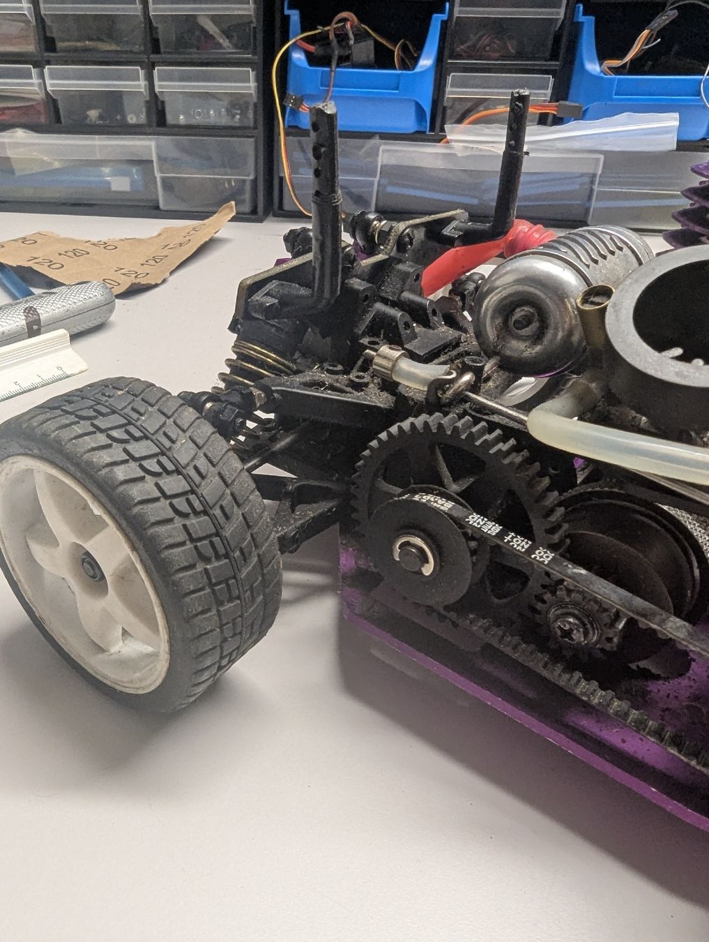 Modellismo RC: Alfa Romeo Rc Auto benziner – Difettoso da Altdorf UR venduto da fin_7ftt 6