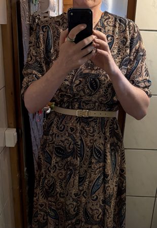 Sommerkleid mit Paisley-Muster, Grösse XL (ohne Gürtel)