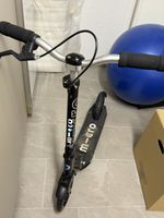 Micro Downtown Black Scooter
