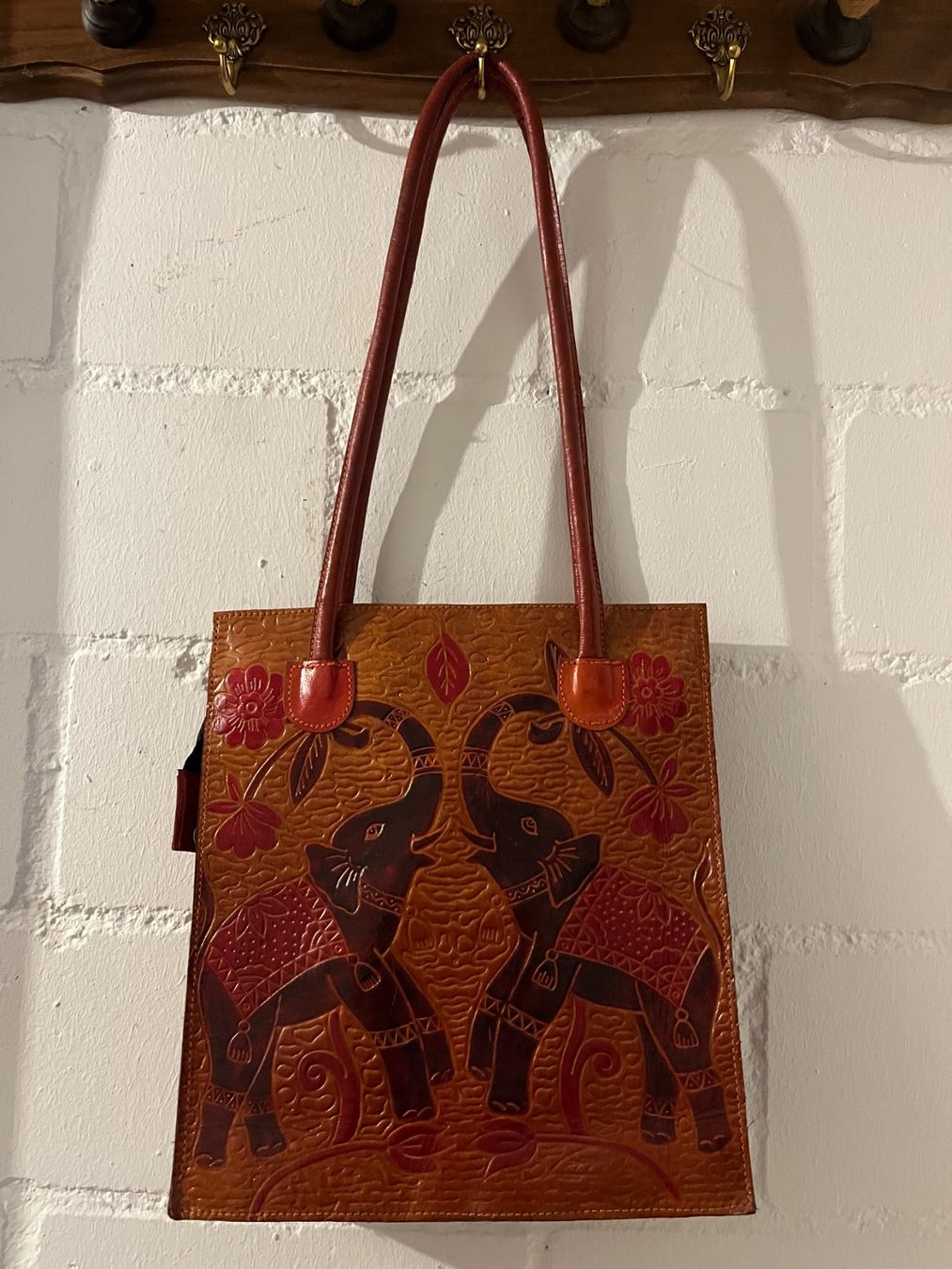 Taschen für Damen: Handtasche – Neu (gemäss Beschreibung) aus Ettingen von dar_rqn6 1