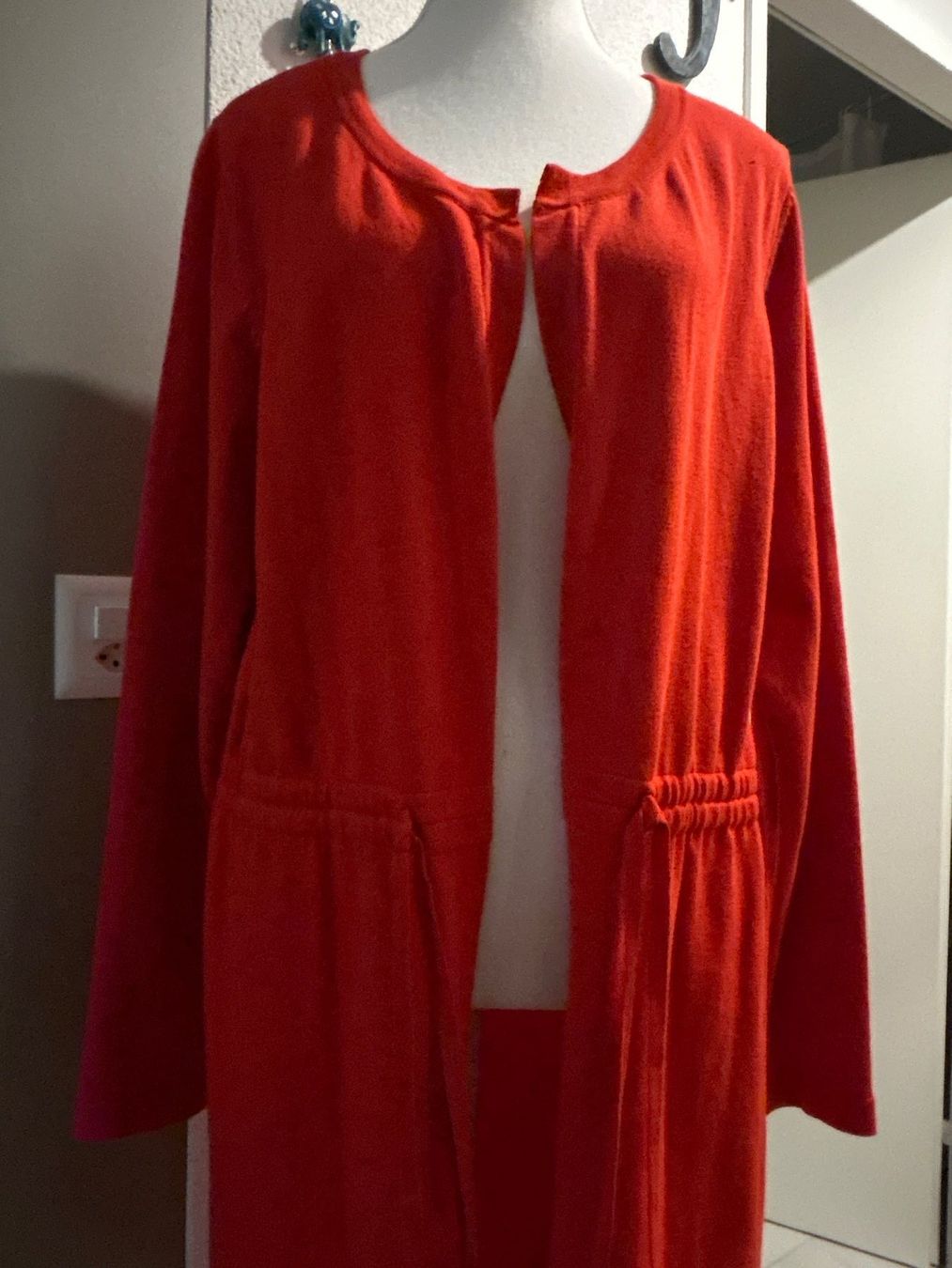 Jacken: Lange Strickjacke rot von bpc selection Gr. 40/42 – Gebraucht aus Brunnen von Nala2929 2