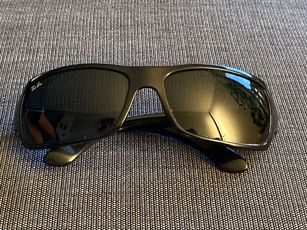 Ray Ban RB 4075 Sonnenbrille | Acheter sur Ricardo