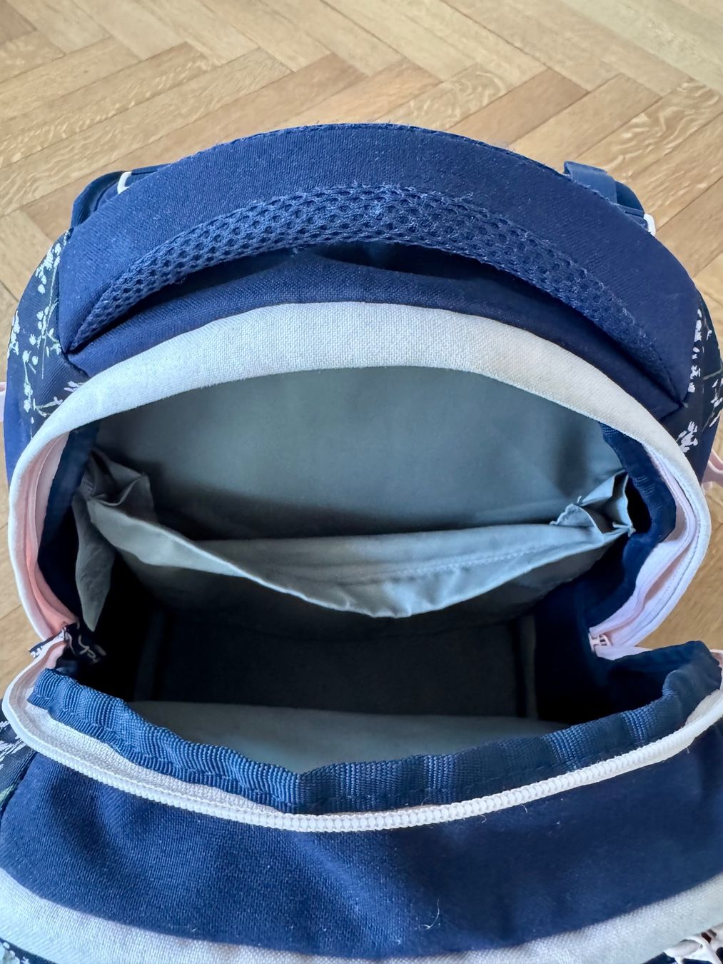 Satch Borse & Zaini: Satch Schulrucksack – Usato da Bern venduto da ewer01 3